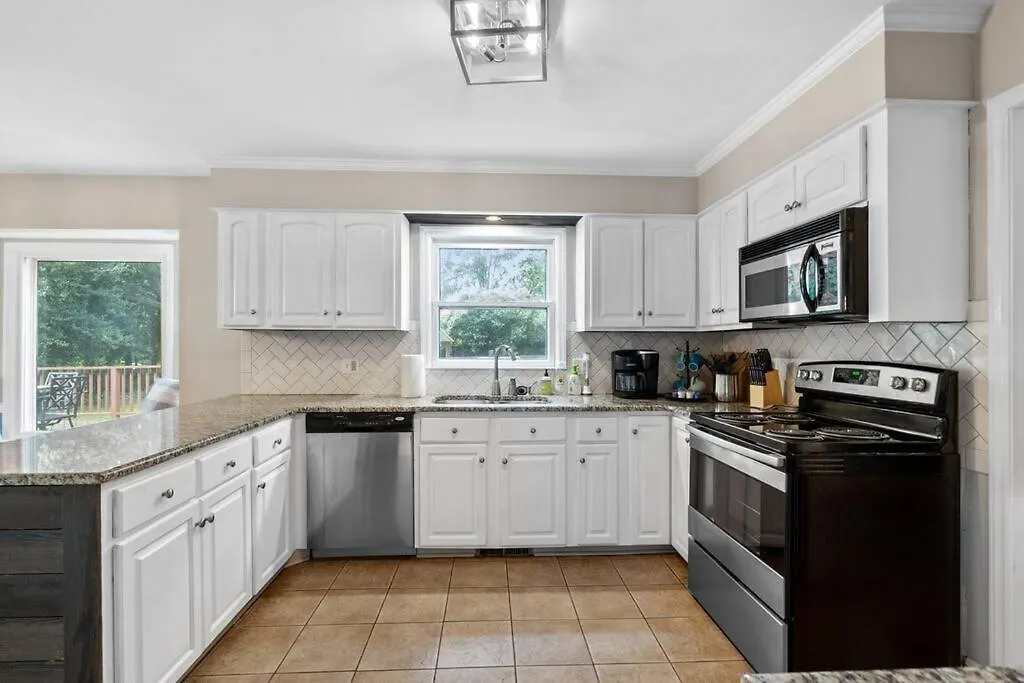 Cozy Home W/ Pool + Baby Gear In Prime Area Charlotte United States